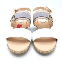 Carica l'immagine nel visualizzatore di Gallery, Callaghan 30304 bianco nude sandalo con doppia fascia in pelle e tacco basso da 3 cm