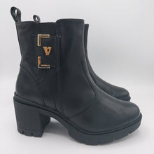 Carica l'immagine nel visualizzatore di Gallery, Valleverde 36761 nero stivaletto donna con tacco largo e suola in gomma e logo laterale