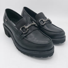 Carica l'immagine nel visualizzatore di Gallery, Valleverde 28M100 nero mocassino donna in pelle con morsetto decorativo e suola gomma micro