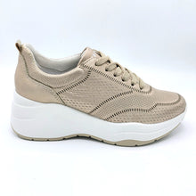 Carica l'immagine nel visualizzatore di Gallery, Igi&co 5664655 champagne sneaker donna stringata in pelle laserata e con soletta estraibile