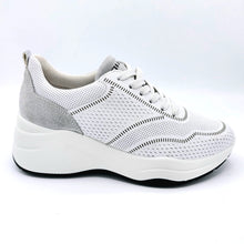 Carica l'immagine nel visualizzatore di Gallery, Igi&co 5664600 bianco sneakers donna stringata in pelle lavorata a laser