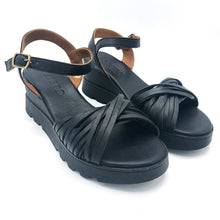 Carica l'immagine nel visualizzatore di Gallery, Bueno WY8609 nero sandali in pelle con braccialetto e zeppa di 6,5 cm