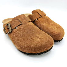 Carica l'immagine nel visualizzatore di Gallery, BioNatura 11Vegas brandy sabot unisex in pelle scamosciata con fondo misto sughero e sottopiede imbottito