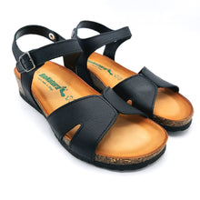 Carica l'immagine nel visualizzatore di Gallery, BioNatura 12ATENA nero sandalo donna in pelle con braccialetto e sottopiede imbottito