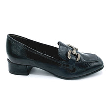 Carica l'immagine nel visualizzatore di Gallery, Tamaris 1-24316-43 nero mocassino donna vegan in naplak con tacco di 3,5 cm e morsetto frontale