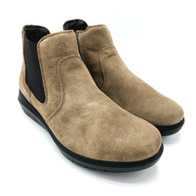 Carica l'immagine nel visualizzatore di Gallery, Enval 6773544 fango stivaletto basso in camoscio con soletta estraibile in memory foam e suola con sistema antishock