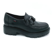 Carica l'immagine nel visualizzatore di Gallery, Callaghan 32911 nero mocassino donna in pelle con morsetto e suola carrarmato in gomma con sistema adaptaction