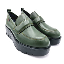 Carica l'immagine nel visualizzatore di Gallery, Callaghan 46020 verdone mocassino donna con zeppa di 5,5 cm con sistema adaptaction