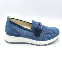Carica l'immagine nel visualizzatore di Gallery, Igi&co 7659700 jeans mocassino donna basse in pelle scamosciata e tessuto con soletta estraibile in memory foam