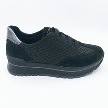 Carica l'immagine nel visualizzatore di Gallery, Igi&co 4672800 nero slip on donna in camoscio e pelle con elastici
