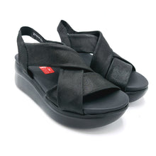 Carica l'immagine nel visualizzatore di Gallery, Callaghan 29904 nero sandalo con fasce larghe in pelle con leggero glitter