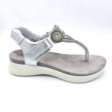 Carica l'immagine nel visualizzatore di Gallery, Enval 7786633 argento infradito in pelle decorato con strass e coralli con chiusura con velcro