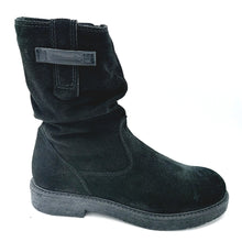 Carica l'immagine nel visualizzatore di Gallery, Tamaris 1-25810-45 nero stivaletto in pelle scamosciata con gambale arricciato e chiusura con zip