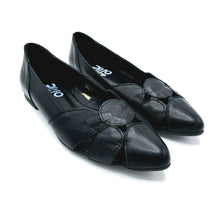 Carica l'immagine nel visualizzatore di Gallery, Bueno WS0716 nero ballerina in pelle con punta sfilata
