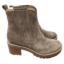 Carica l'immagine nel visualizzatore di Gallery, Vueva WH353H26 marrone