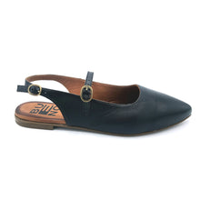 Carica l'immagine nel visualizzatore di Gallery, Bueno WA3400 nero slingback in morbida pelle con braccialetto e punta sfilata