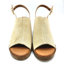 Carica l'immagine nel visualizzatore di Gallery, Tamaris 1-28304-44 beige