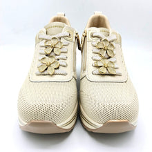 Carica l'immagine nel visualizzatore di Gallery, Donna serena 2L6037DM beige platino