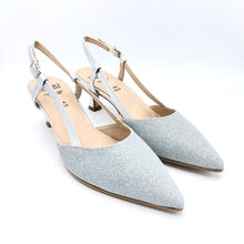 Carica l'immagine nel visualizzatore di Gallery, Inart P506 argento slingback in tessuto glitterato con tacco di 5 cm. Prodotto made in Italy