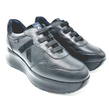 Carica l'immagine nel visualizzatore di Gallery, Callaghan 61613 nero sneaker donna in pelle con dettagli in pelle scamosciata, con suola adaptalite e sistema adaptaction