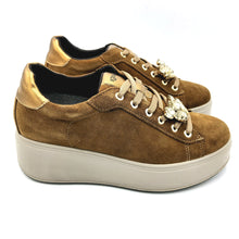 Carica l'immagine nel visualizzatore di Gallery, Igi&co 8671244 cognac