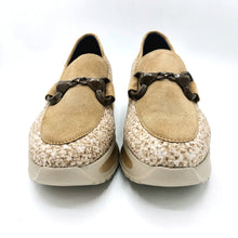 Carica l'immagine nel visualizzatore di Gallery, Callaghan 61603 beige