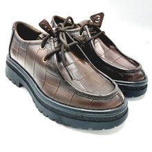 Carica l'immagine nel visualizzatore di Gallery, Tamaris 1-23627-47 cocco marrone scarpe donna modello ingegnere in pelle stampata con fondo in gomma carrarmato