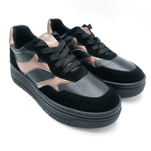 Carica l'immagine nel visualizzatore di Gallery, Tamaris 1-23717-45 nero sneakers stringata donna in pelle scamosciata e pelle con riporti bronzo