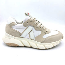 Carica l'immagine nel visualizzatore di Gallery, Callaghan 65400 beige e bianco sneakers donna in pelle scamosciata e tela con suola con sistema adaptaction