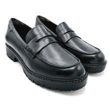 Carica l'immagine nel visualizzatore di Gallery, Tamaris 1-24752-47 nero mocassino basso donna in pelle con suola in gomma