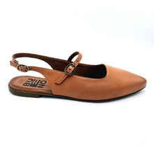 Carica l'immagine nel visualizzatore di Gallery, Bueno WA3400 cuoio slingback in morbida pelle con braccialetto e punta sfilata