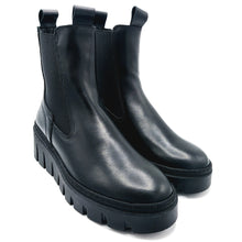 Carica l'immagine nel visualizzatore di Gallery, Tamaris 1-25489-45 nero stivaletto modello Chelsea in pelle con zeppa in gomma di 6 cm plateau di 3 cm
