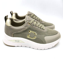 Carica l'immagine nel visualizzatore di Gallery, Donna serena 145671DM sand