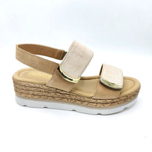 Carica l'immagine nel visualizzatore di Gallery, Valleverde 32391 oro sandalo con doppia fascia con chiusura con velcro