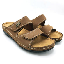 Carica l'immagine nel visualizzatore di Gallery, Tamaris 1-27510-41 taupe ciabatta donna in pelle con doppia fascia con chiusura con velcro