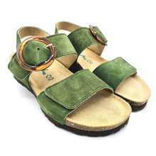 Carica l'immagine nel visualizzatore di Gallery, Bionatiura 12A3430 verde sandalo in camoscio con doppia fascia di cui quella anteriore con velcro e quella superiore con fibbia