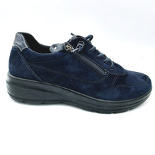 Carica l'immagine nel visualizzatore di Gallery, Enval 2287711 blu sneaker donna in pelle scamosciata con cerniera e lacci elasticizzati, con soletta estraibile in memory foam

