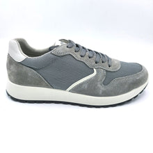 Carica l&#39;immagine nel visualizzatore di Gallery, Enval 5725611 grigio sneakers uomo stringate con tomaia in tessuto e riporti in pelle scamosciata, dotata di soletta estraibile in memory foam
