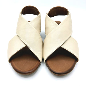 Bueno WL2408 crema