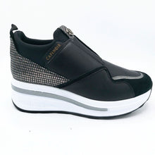 Carica l&#39;immagine nel visualizzatore di Gallery, CafèNoir DN1003 nero slip on donna in pelle e camoscio con soletta estraibile
