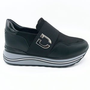 Donna serena 7Q4957DS nero slip on donna con tomaia in microfibra