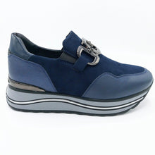 Carica l&#39;immagine nel visualizzatore di Gallery, Donna serena 7Q4958DS blu sneakers donna con accessorio
