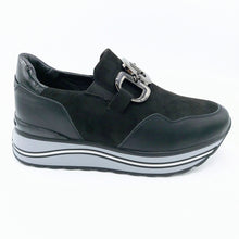 Carica l&#39;immagine nel visualizzatore di Gallery, Donna serena 7Q4958DS nero sneakers donna con accessorio
