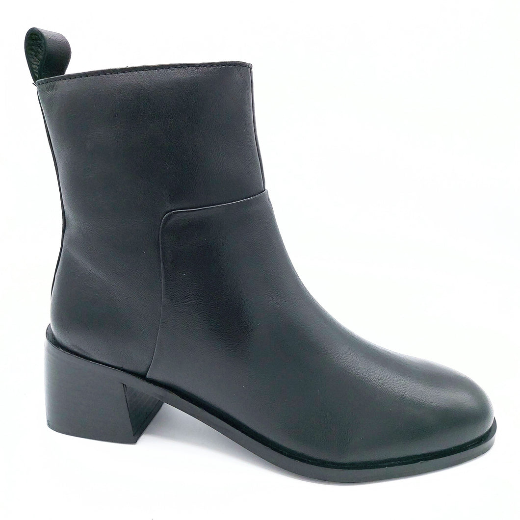 Evoca EW2304 nero stivaletto classico in pelle con tacco 5 cm