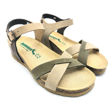 Carica l'immagine nel visualizzatore di Gallery, BioNatura 12FREGENE beige verde sandalo donna con fondo in sughero e tomaia in nabuk
