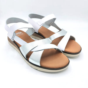 Pavana VENTURA bianco sandalo donna basso in pelle con dettagli color argento e sottopiede imbottito in tessuto traspirante