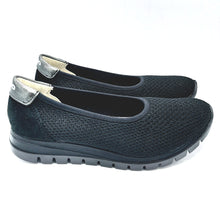 Carica l'immagine nel visualizzatore di Gallery, Igi&amp;co 1149900 nero
