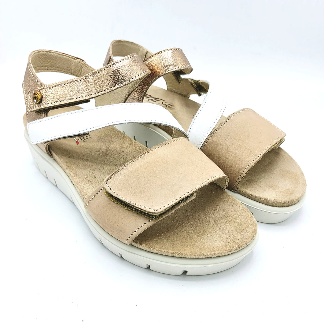 Enval 7790322 beige sandalo con triplo velcro e suola in gomma flessibile