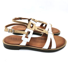 Carica l'immagine nel visualizzatore di Gallery, Vueva WD425R33 bianco beige
