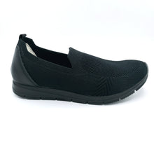Carica l'immagine nel visualizzatore di Gallery, Enval 1263700 nero slip on in tessuto elasticizzato con soletta estraibile in memory foam
